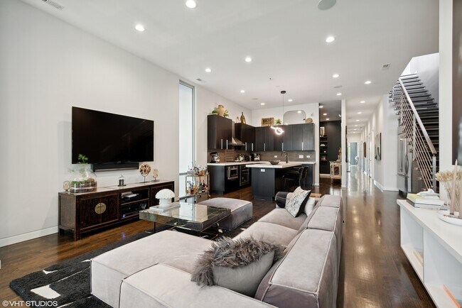 Foto del edificio - 919 N Larrabee St