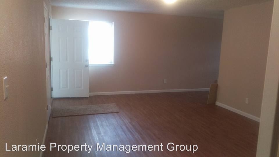 Primary Photo - 1162 N 19th St
