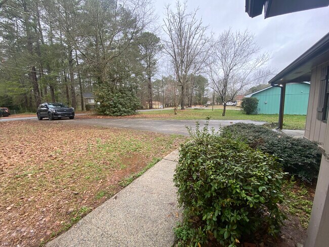 Foto del edificio - 3096 Goode Rd