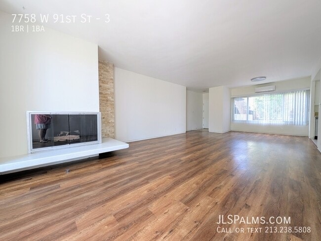Building Photo - 7758 W 91st St