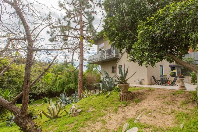Foto del edificio - Franklin Hills Hideaway Available for Leas...