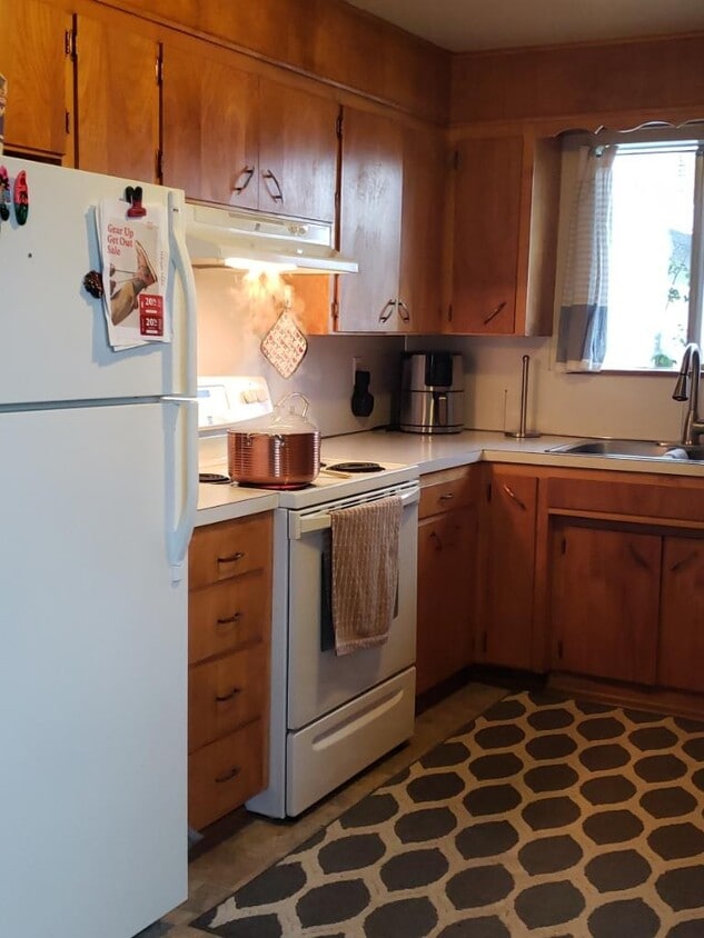 Primary Photo - 2940 Griffin Ave