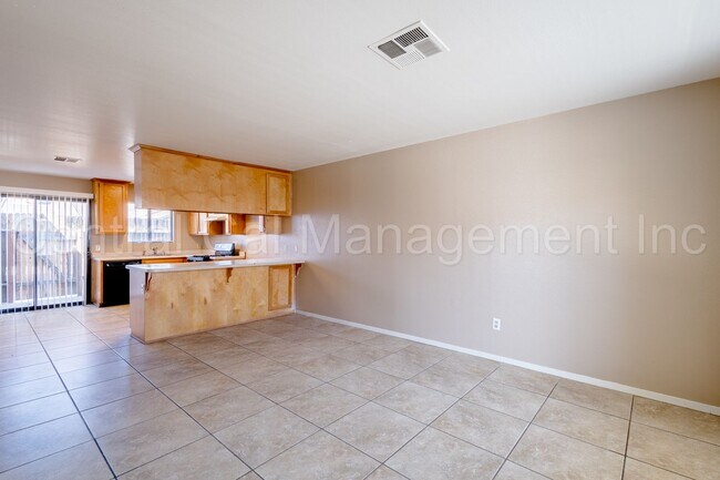Foto del edificio - 4205 Kilterbury Ln