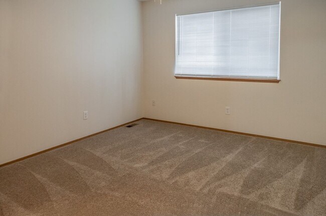 Foto del edificio - 6612 54th Pl NE