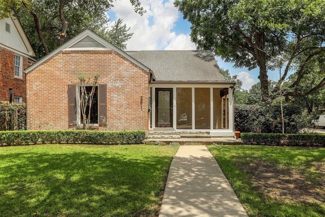 Building Photo - 2811 Westgate Dr