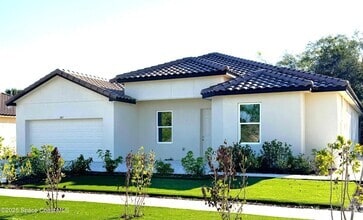 Building Photo - 2811 Edington Dr