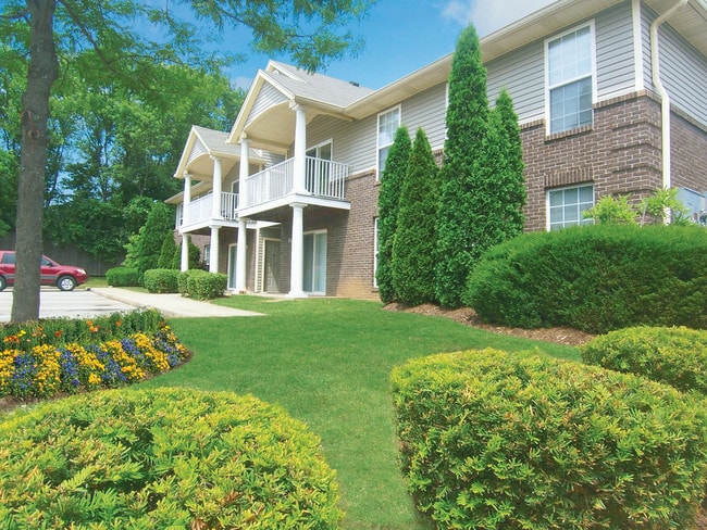 Building Photo - Brookridge Village Apartments