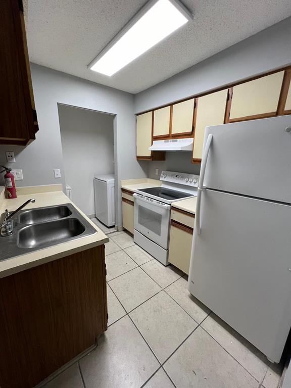 Foto principal - 1261 SW 46th Ave