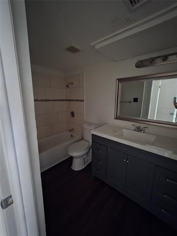 Foto del edificio - 6032 Westridge Ln