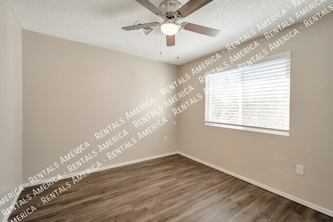 Foto del edificio - 3435 W Frankfurt Dr