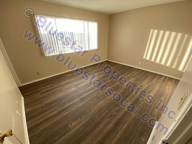 Foto del edificio - Now Available!!!  Single Story Home, Apple Valley With Large Lot