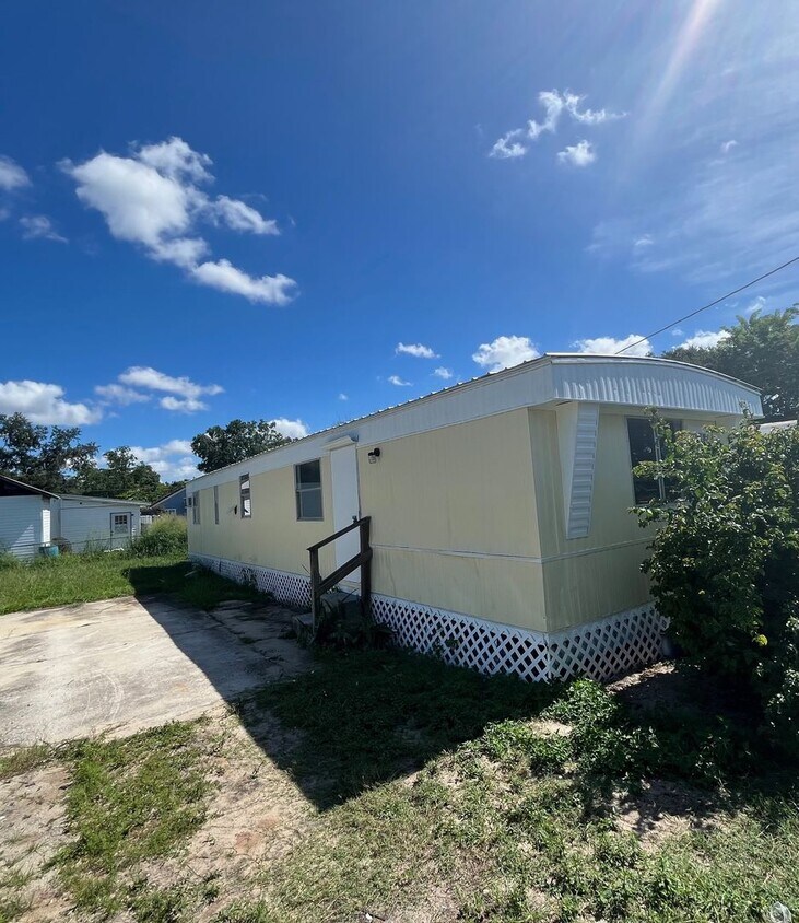 Foto principal - Newly Remodeled 2BR/1BA Auburndale Mobile ...