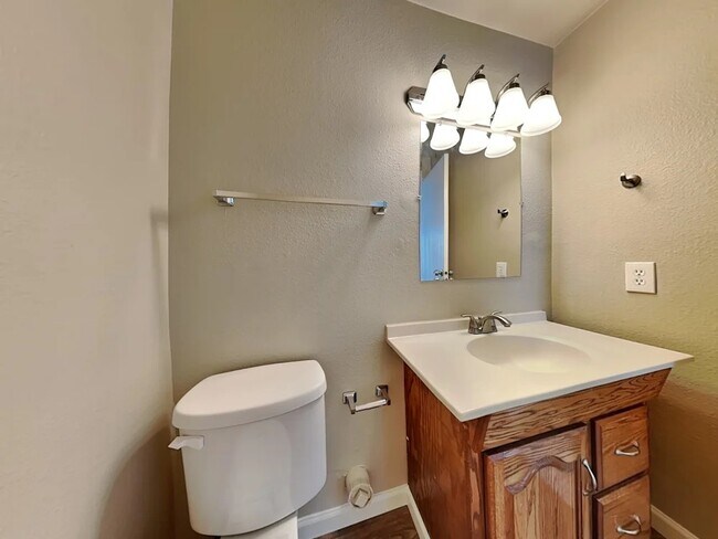Foto del edificio - 4902 35th St NE