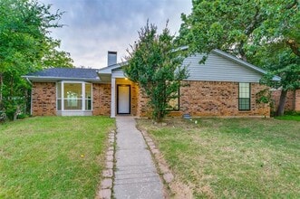 Building Photo - 1434 Wildvalley Dr