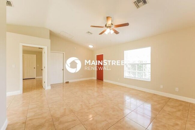 Building Photo - 3 Bedroom Pet-Friendly Home in Lehigh Acres, FL with Main Street Renewal