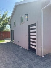 Building Photo - 10630 Campana Way