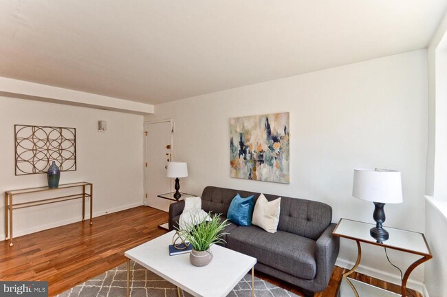 Generous Living Room - 1031 Michigan Ave NE