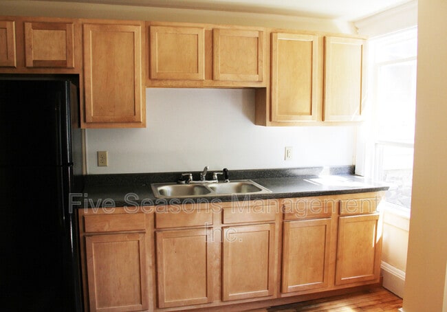 Photo - 202 Pine St Apartment