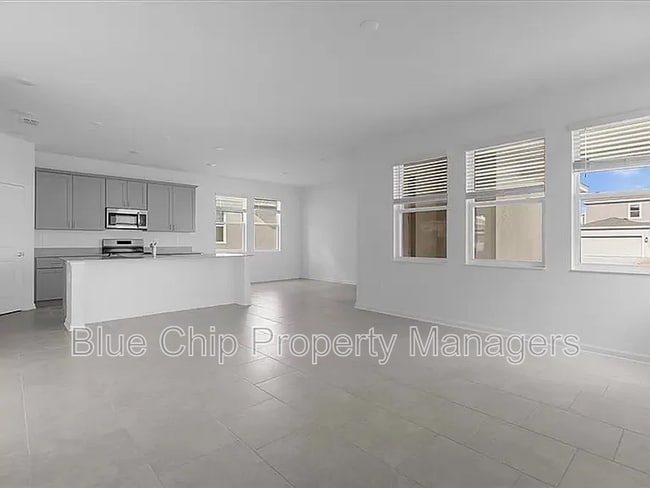 Building Photo - 2054 Shaggy Fisher Dr
