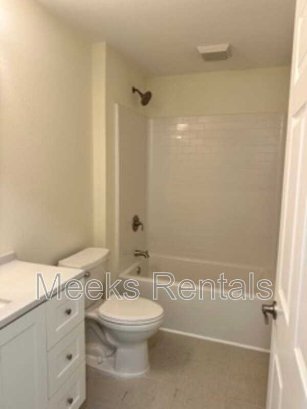 Building Photo - 310 68th St SE