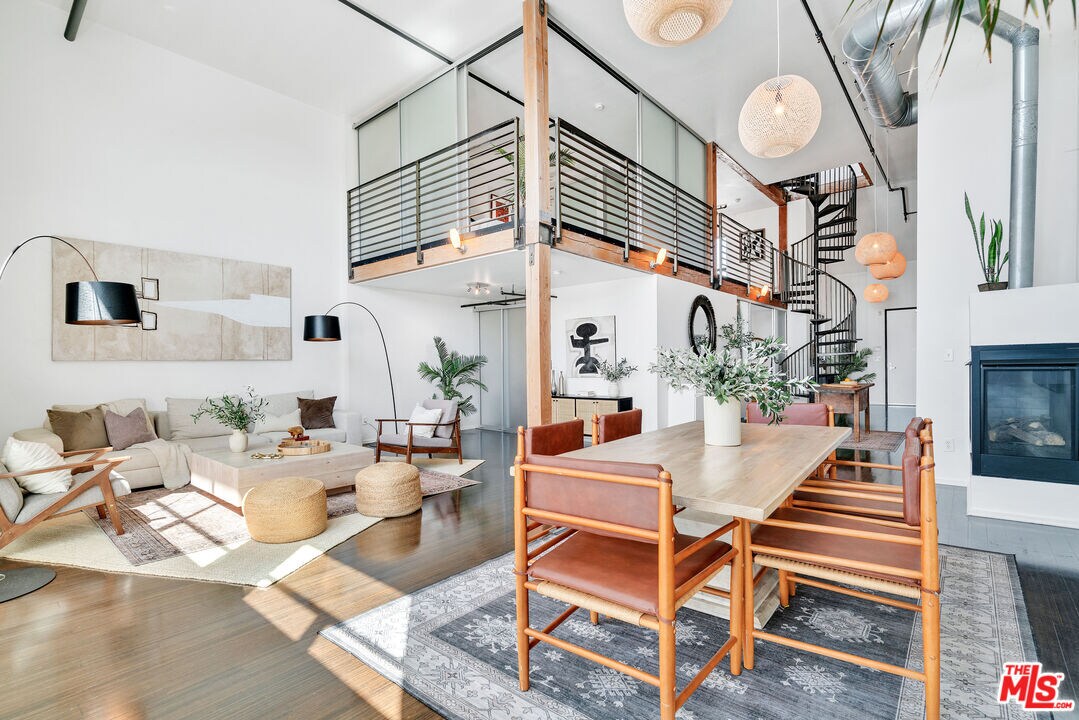 Foto principal - 4115 Glencoe Ave
