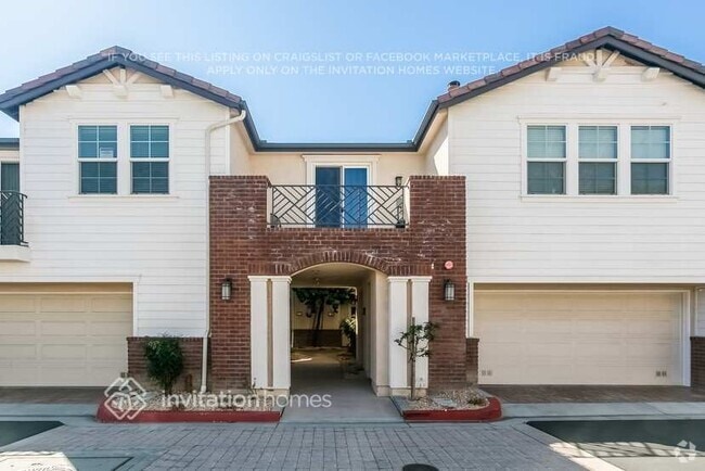 Building Photo - 16730 Nicklaus Dr