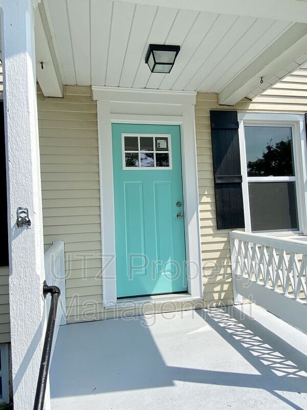 Building Photo - 3212 Uniontown Rd