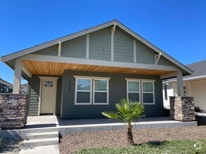Building Photo - 2204 Tapia Wy