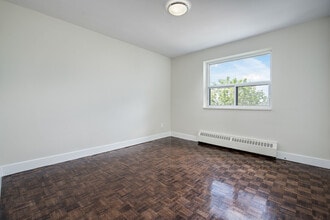 Building Photo - 1315 Silver Spear Road