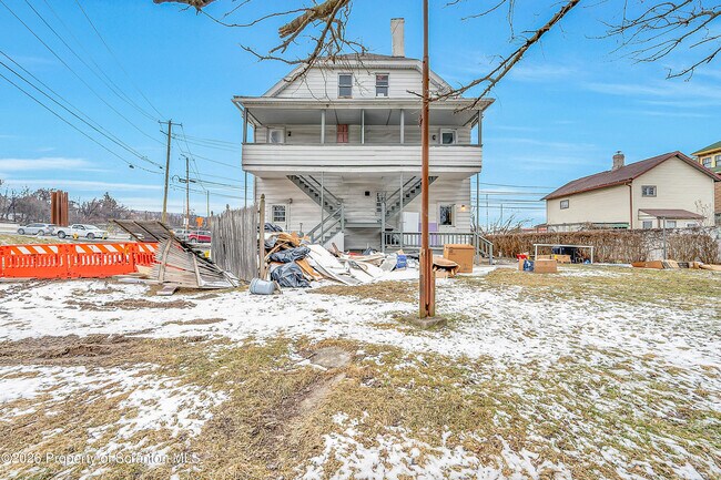 Foto del edificio - 8 Green Ridge St