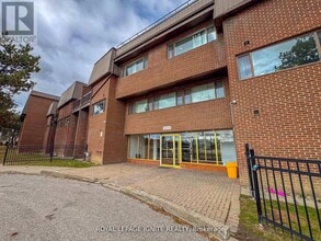 Building Photo - 3455-3455 Morning Star Dr