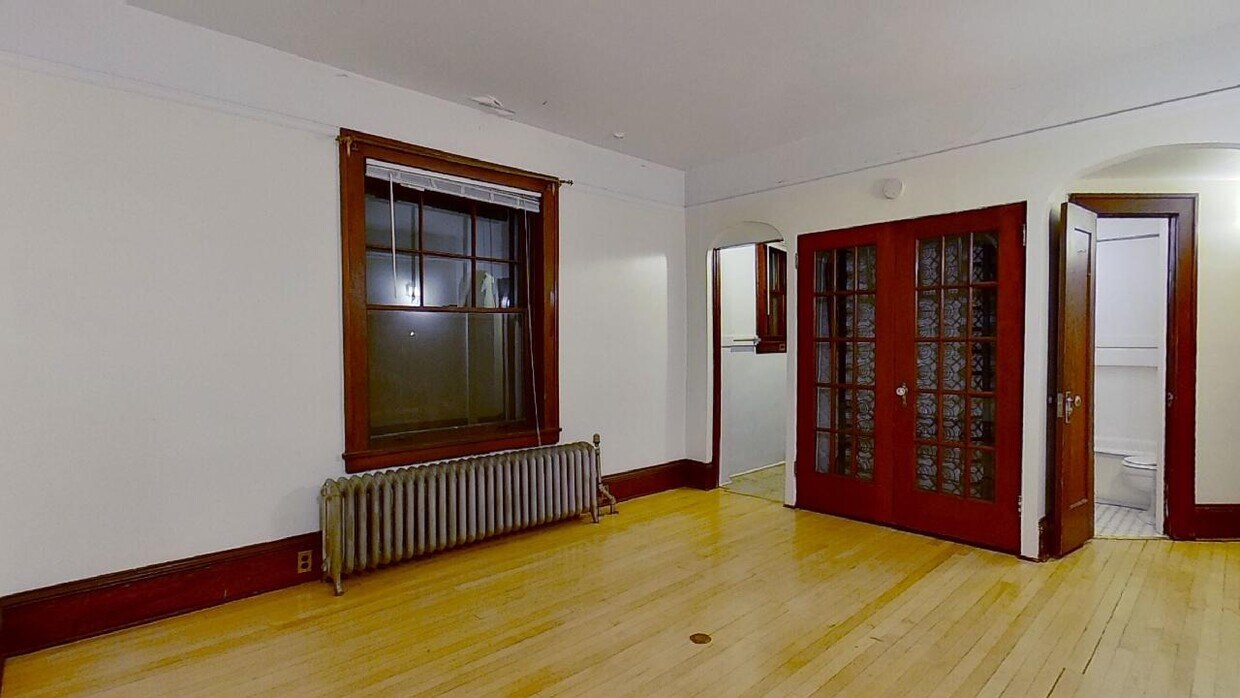 Primary Photo - 201 12th Ave