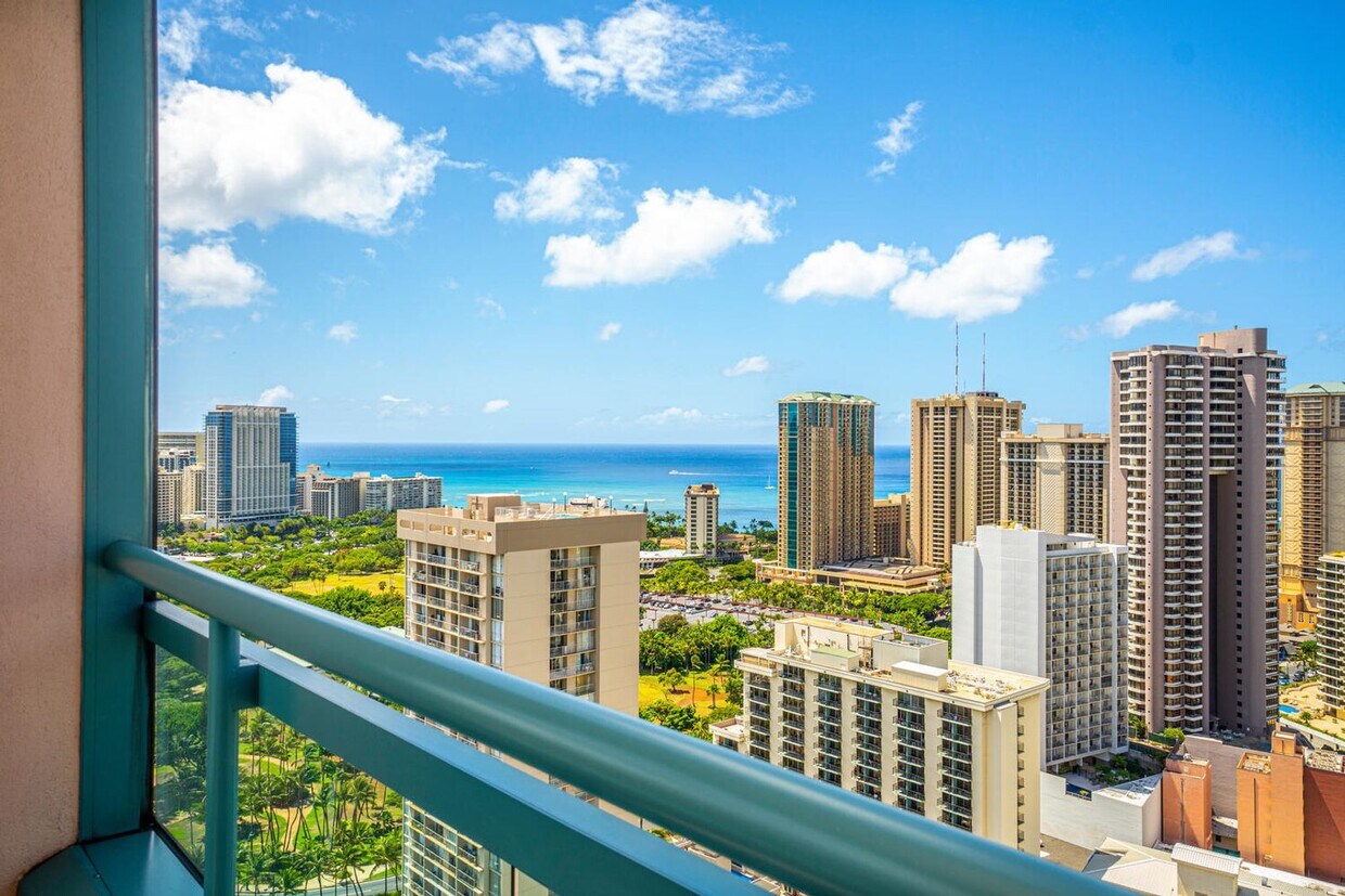 Primary Photo - 3 bd/3 ba 35th floor Waikiki Landmark PH