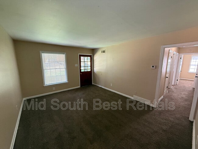 Building Photo - 3591 Bigelow St