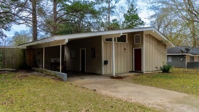 Building Photo - 338 Queen Catherine Ln