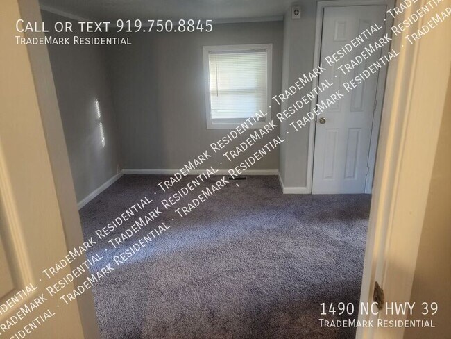 Foto del edificio - 1490 NC HWY 39-