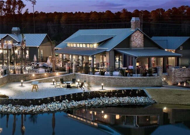 Foto del edificio - 11 Parklands Dr