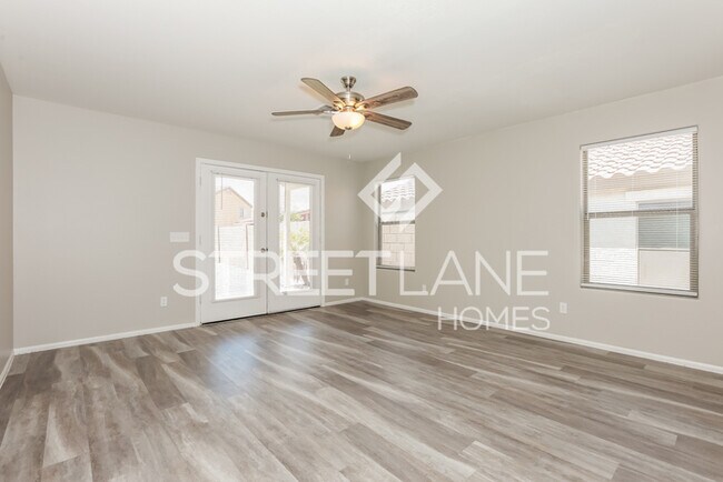 Building Photo - PRE-HOLIDAY SPECIAL! $1000 OFF FIRST FULL ...