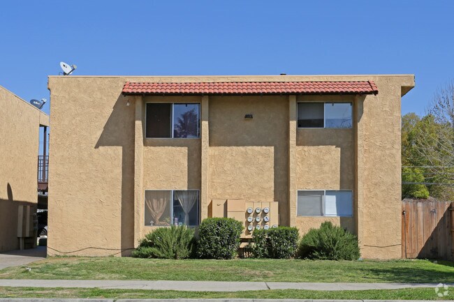 Building Photo - Stoneridge Apartments