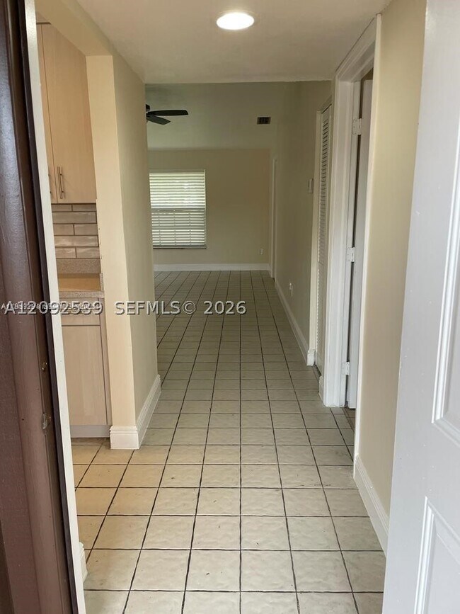 Foto del edificio - 9601 W Heather Ln