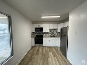 Building Photo - 116 Lilac Way