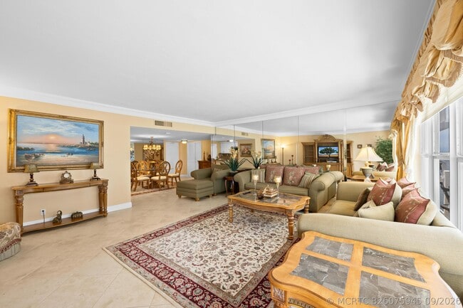 Building Photo - 3850 Galt Ocean Dr