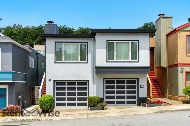 Building Photo - 61 Marview Way