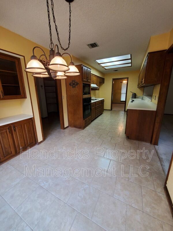 Building Photo - 4647 Green Willow Woods