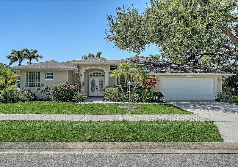 Primary Photo - 4010 Green Tree Ave