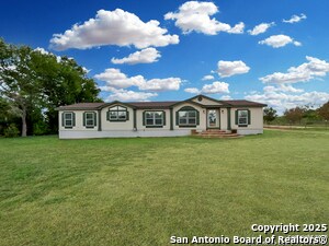 Primary Photo - 9611 Hildebrandt