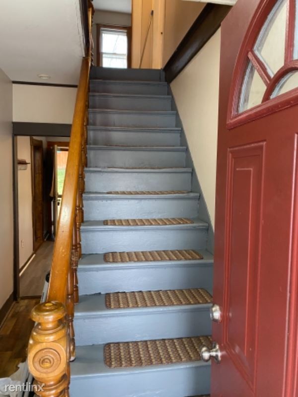 Foto del edificio - 3 br, 1 bath House - 194 Belmont St