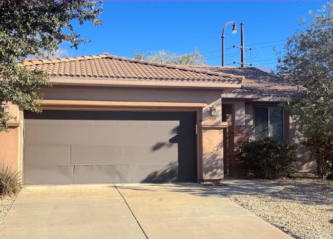 Foto del edificio - 934 N Slow Creek Ln