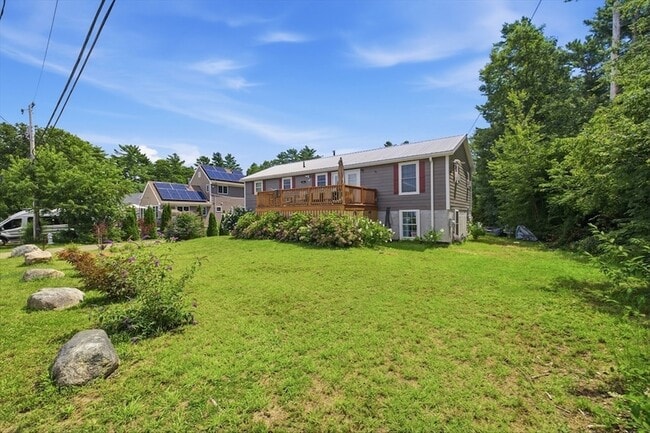 Building Photo - 74 Blackmore Pond Cir