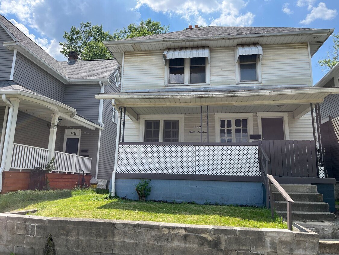 Primary Photo - 3 Bedroom 1 Bathroom Single Family Home